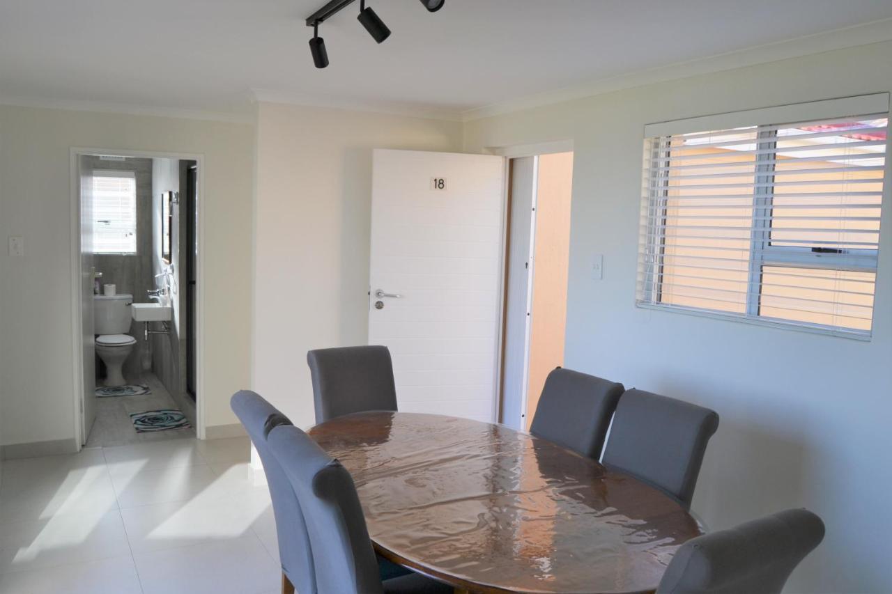 Hermanus Beach Club - Le Maree House 18 エクステリア 写真